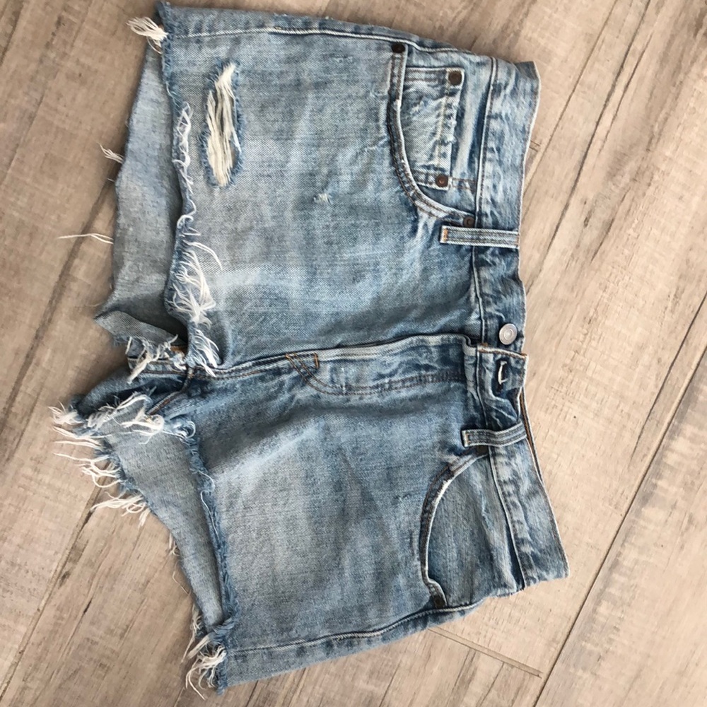 Levi’s jean shorts